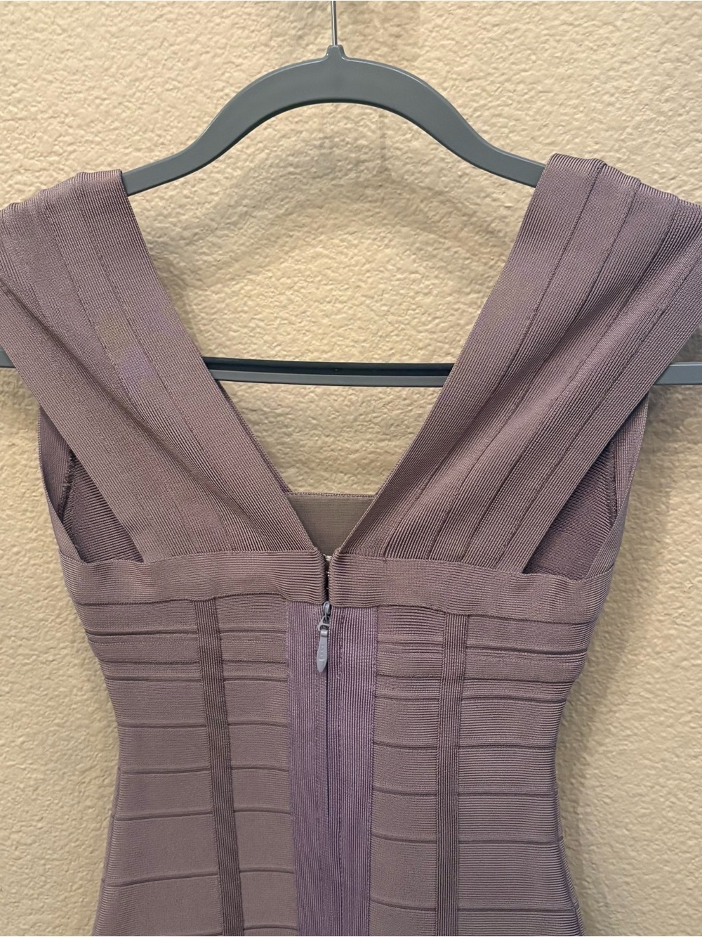 HERVE LEGER Women Gray Fitted Bandage Mini Dress Size XXS - Picture 5 of 8